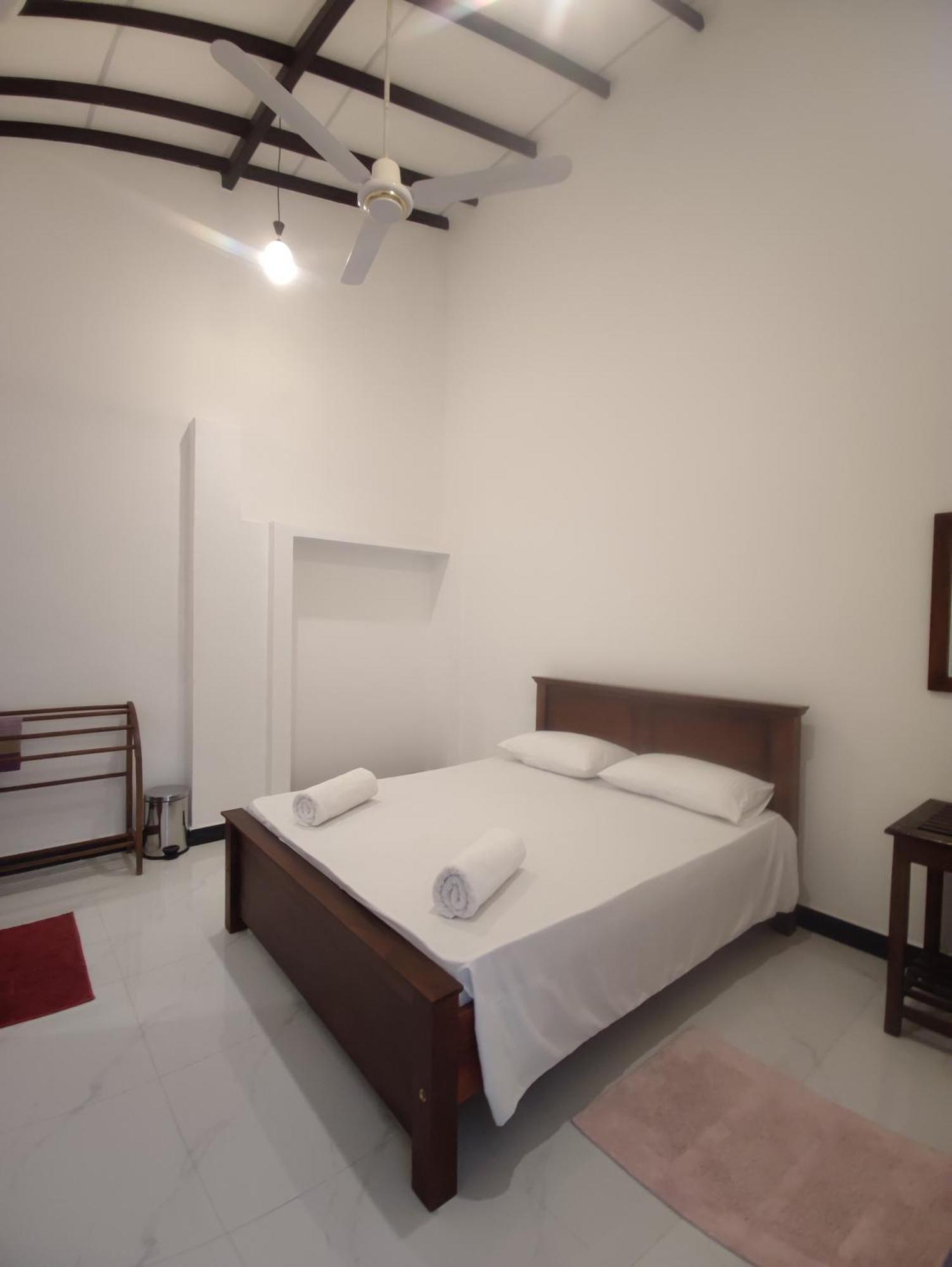 Chandra Holiday Home Dikwella Extérieur photo